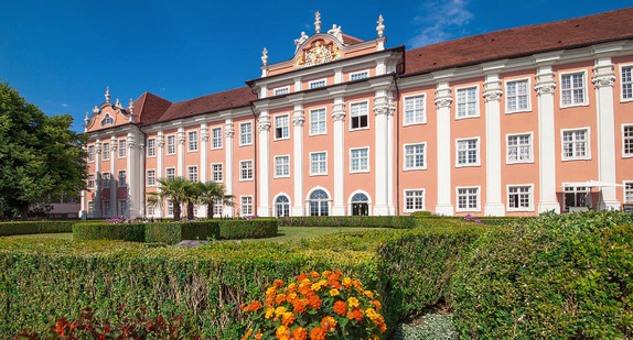 Fassade des Neuen Schlosses Meersburg. (Bild: © Staatliche Schlösser und Gärten Baden-Württemberg, Helmuth Scham)