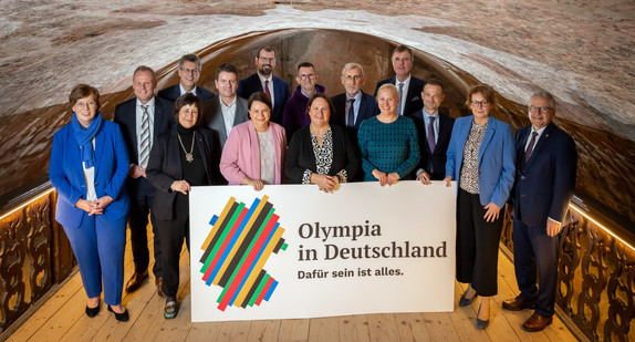 Gruppenbild der Mitglieder der Sportministerkonferenz
