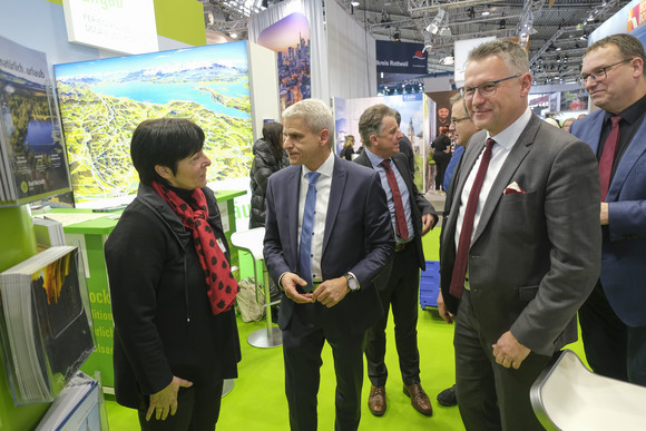 Impressionen von der CMT - der Urlaubsmesse 2023 auf der Messe Stuttgart