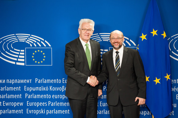 Ministerpräsident Winfried Kretschmann (l.) und EU-Parlamentspräsident Martin Schulz (r.) (Foto: Vertretung des Landes Baden-Württemberg bei der Europäischen Union/FKPH)