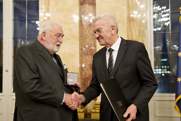 Ministerpräsident Winfried Kretschmann (r.) und Carl Herzog von Württemberg (l.)