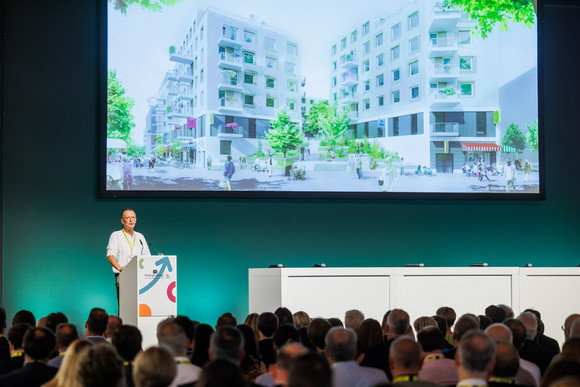 Impulsvortrag „Mehr als Wohnen“ von Univ. Prof. Dipl. Ing. Rudolf Scheuvens, Dekan der Fakultät für Architektur und Raumplanung der Technischen Universität Wien