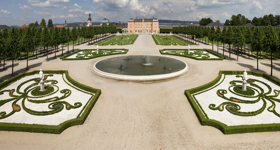 Schloss und Schlossgarten Schwetzingen (Foto: © Landesmedienzentrum Baden-Württemberg/Christoph Hermann)