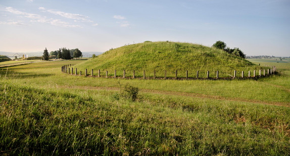 Die Heuneburg soll in den kommenden Jahren zu einer musealen und touristischen Erlebniswelt ausgebaut werden. (Bild:  Günther Bayerl / Staatliche Schlösser und Gärten Baden-Württemberg)