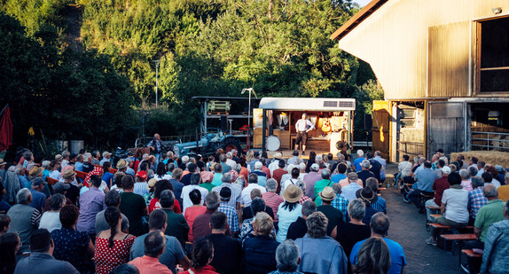 Fidelius Waldvogel auf VonDaheim-Tour