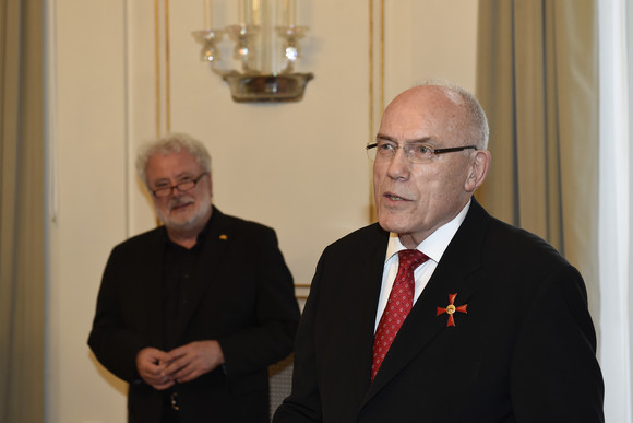 Staatsminister Klaus-Peter Murawski (l.) und Staatssekretär a. D. Dr. Rudolf Böhmler (r.) (Foto: Staatsministerium Baden-Württemberg)