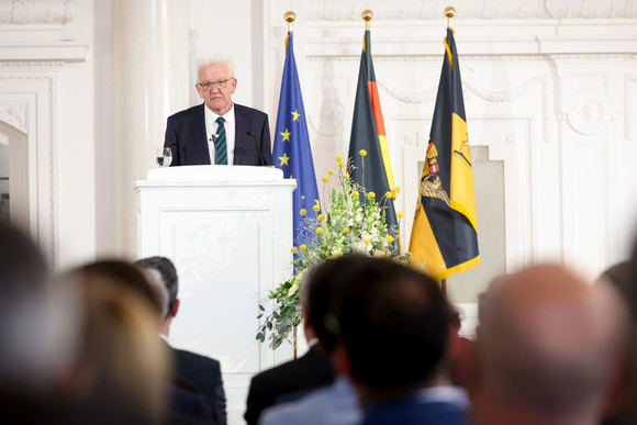 Erwiderung durch Ministerpräsident Winfried Kretschmann