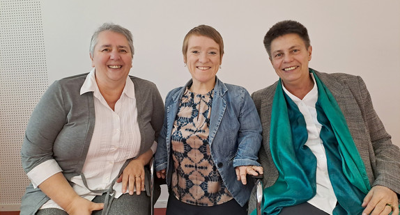 Gruppenfoto: Manuela Weimar, Simone Fischer und Ursula Heinisch