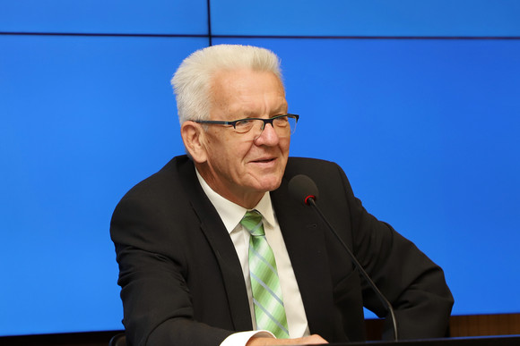 Ministerpräsident Winfried Kretschmann (Bild: Staatsministerium Baden-Württemberg)