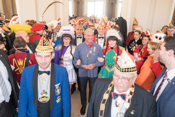 Innenminister Thomas Strobl (M.) beim Empfang für die Karnevals- und Fastnachtsvereine des Landes (Foto: Staatsministerium Baden-Württemberg)