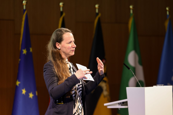 Rebecca C. Reisch, Geschäftsführerin der Cyber Valley GmbH