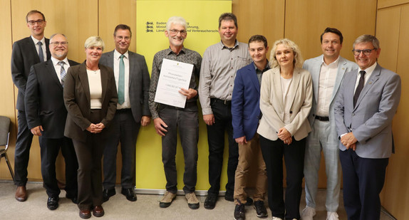 Übergabe des Bewilligungsbescheids