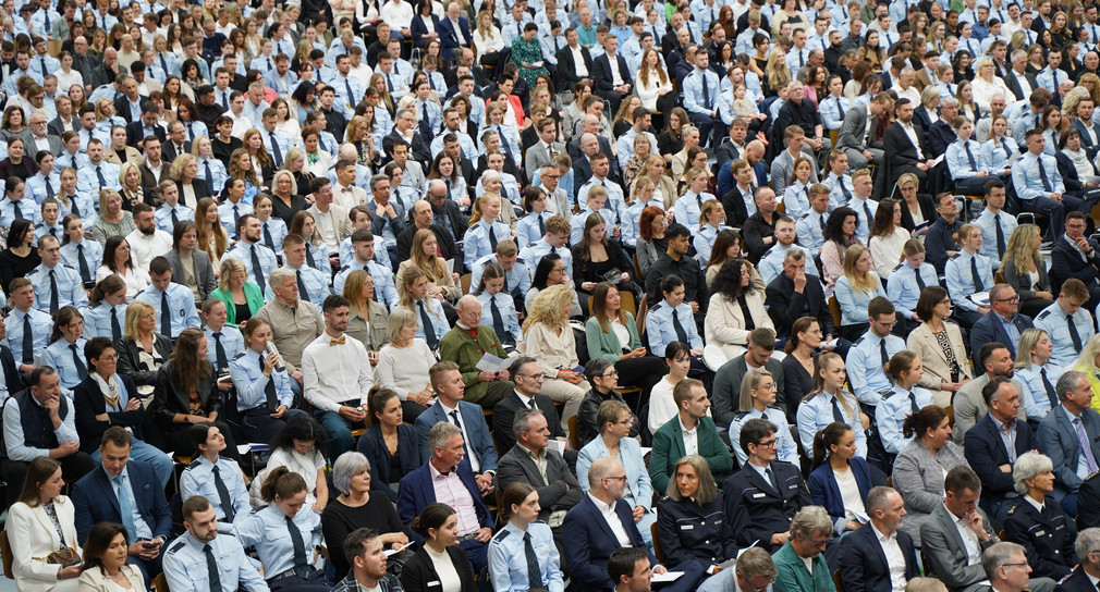 Verabschiedung des 45. Studienjahrgangs der Polizei Baden-Württemberg in Villingen-Schwenningen am 27.03.2025