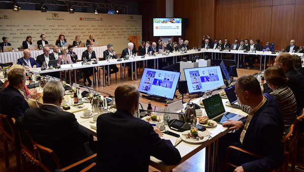 Blick ins Plenum bei der siebten Jahresveranstaltung des Strategiedialogs Automobilwirtschaft Baden-Württemberg