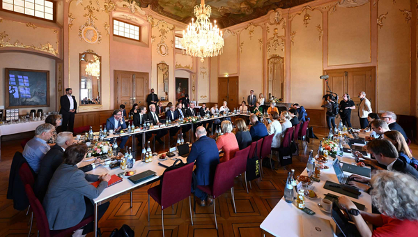 Auswärtige Kabinettssitzung im Neuen Schloss in Meersburg